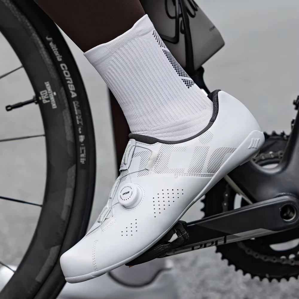 Santic Men's Lock Road Bike Sh - đánh giá và giá Cycling Commuter Shoes