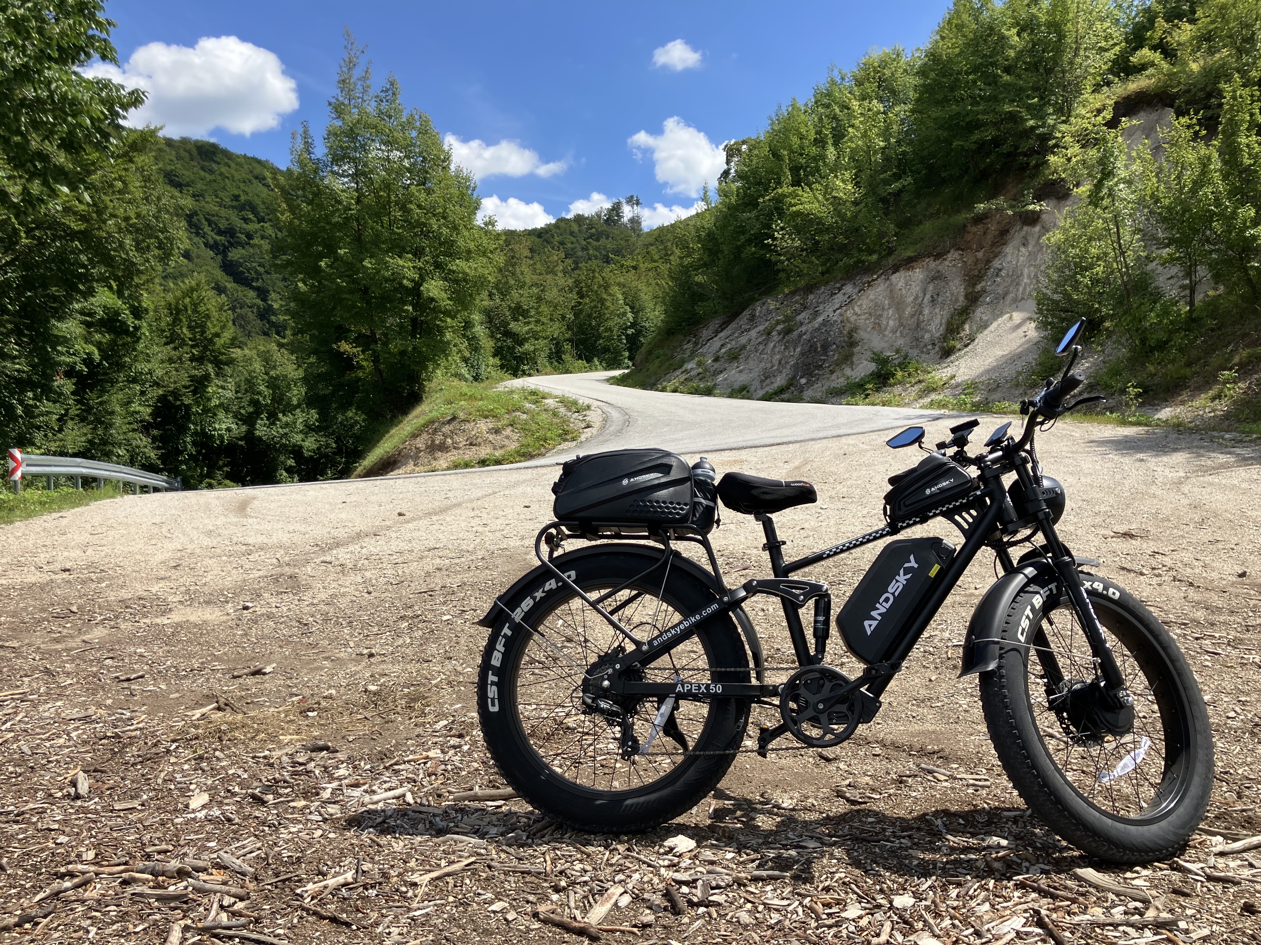 ANDSKY Apex50 AWD Electric Bik - đánh giá và giá Bike Pump Frame Mount